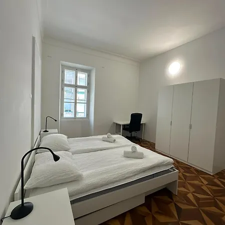Rimska Apartment
