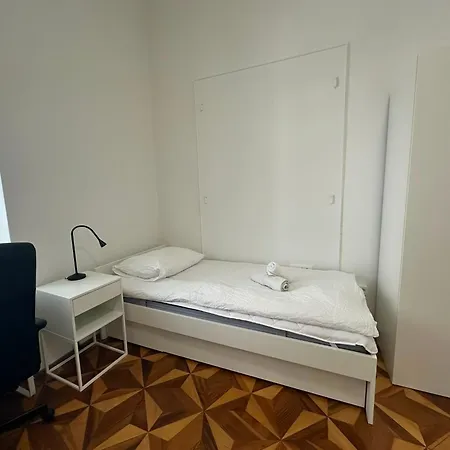 Rimska Apartment *