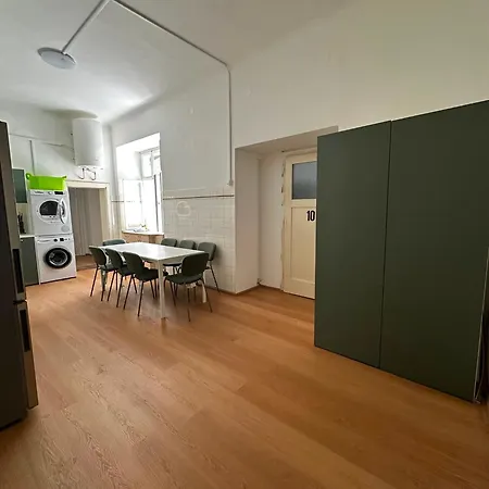 Apartment Rimska *