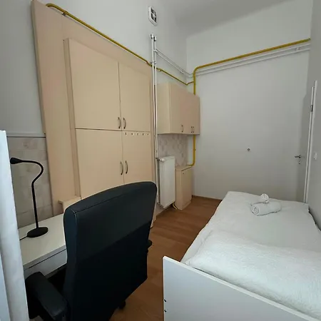 Rimska Apartment Ljubljana