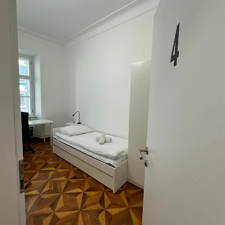 Rimska Apartment